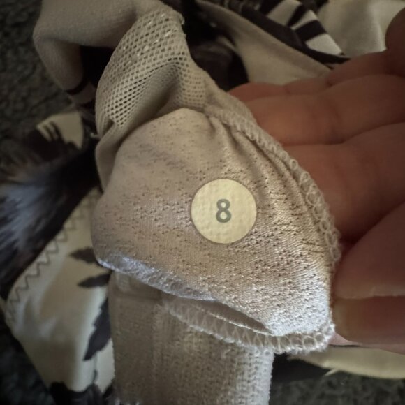 Lululemon Push Ur Limits Tank Brisk Bloom Black White / Black - Picture 5 of 5